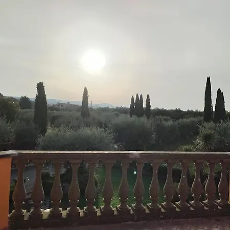 A Casa Di Mery - In Con Piscina